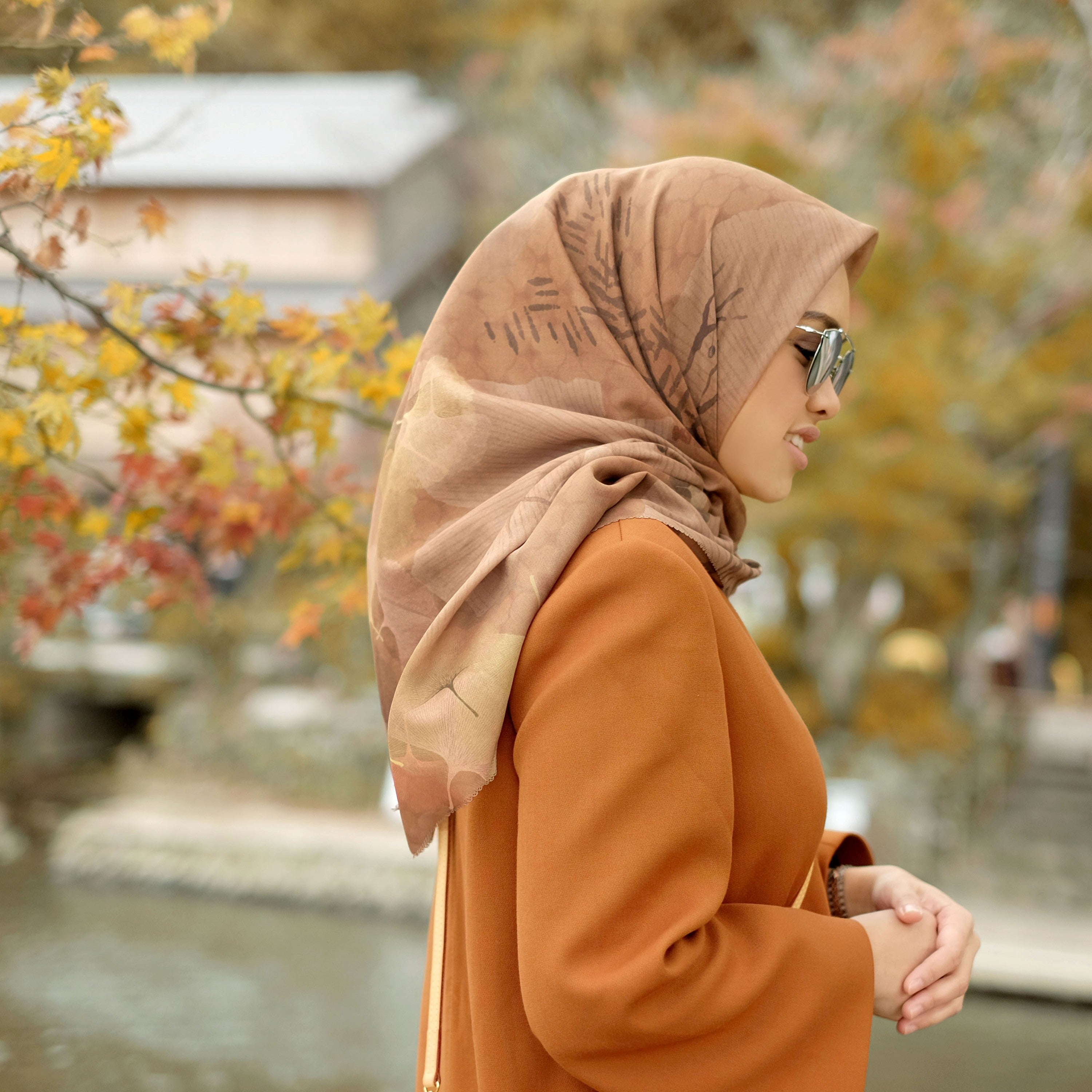 Ginkgo Satin Square - Toffee – Buttonscarves Malaysia