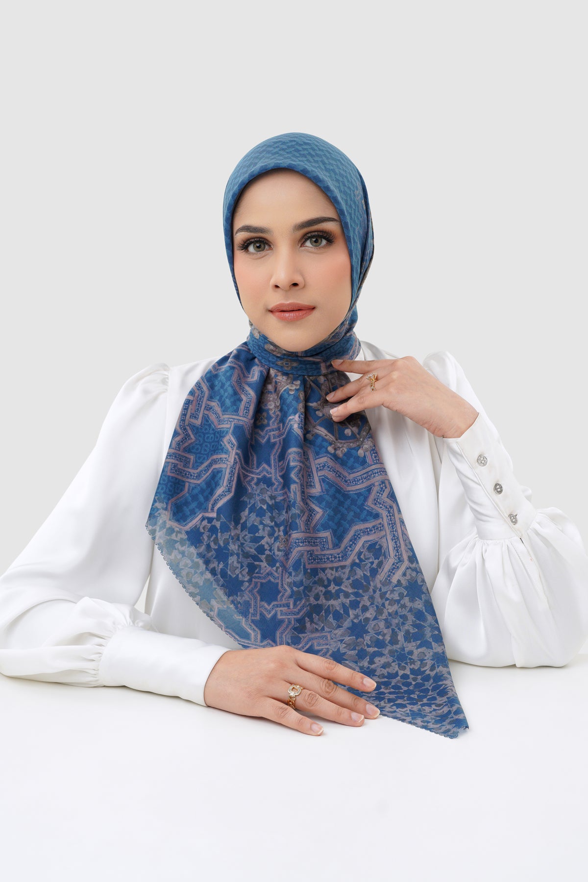 Haramain 2 Voile Square - Dawn