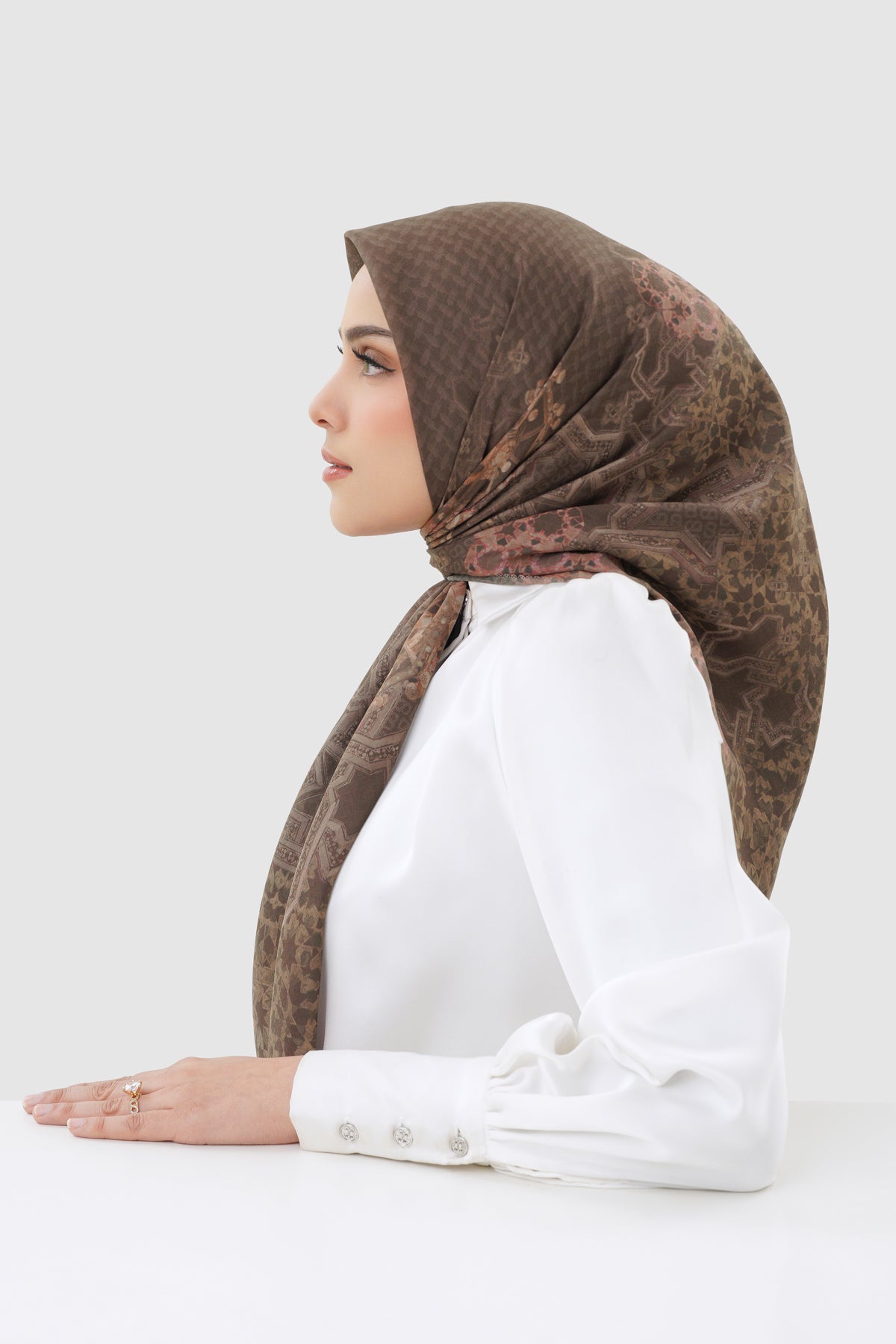 Haramain 2 Voile Square - Pecan
