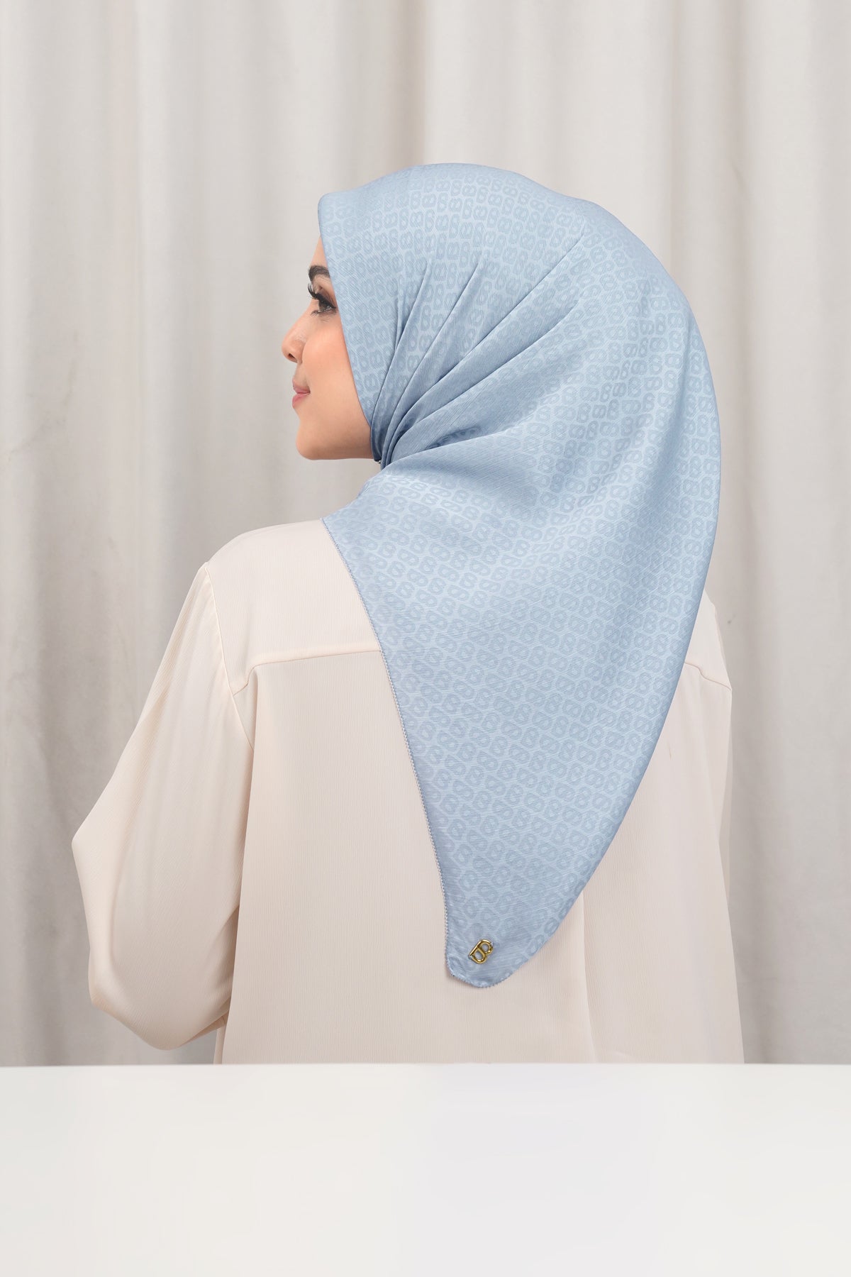 Kelly Jacquard Square - Forever Blue