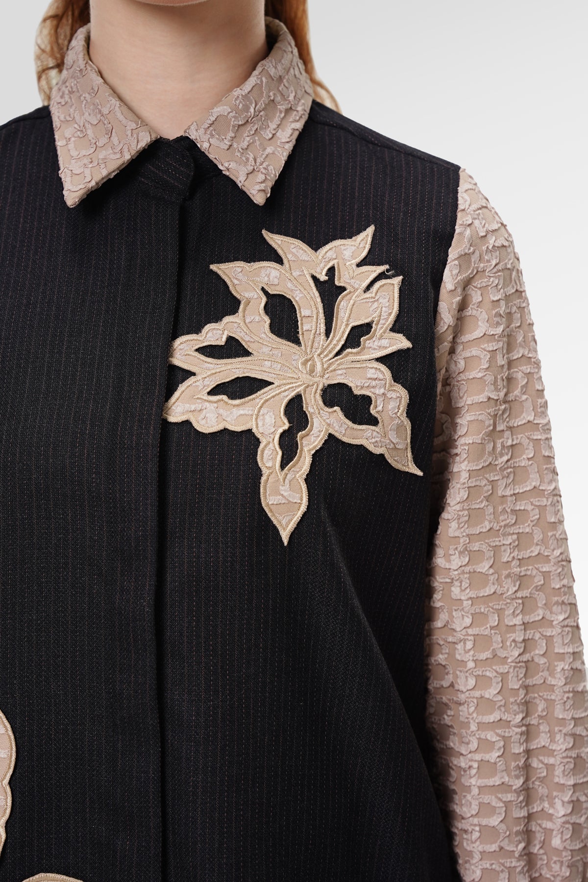 Lana Embroidery Shirt - Blush Black