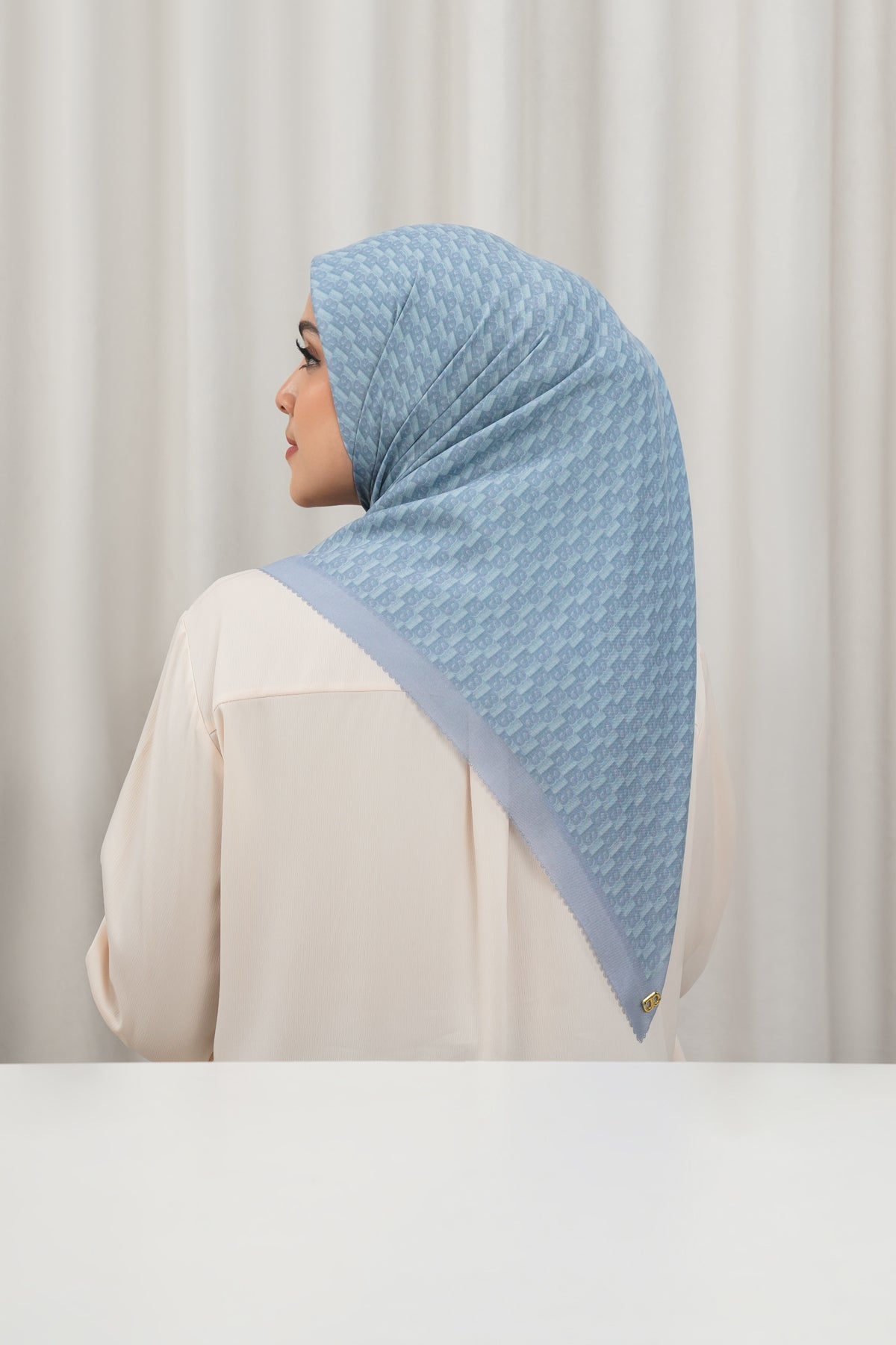 Leena Monogram Square - Faded Denim