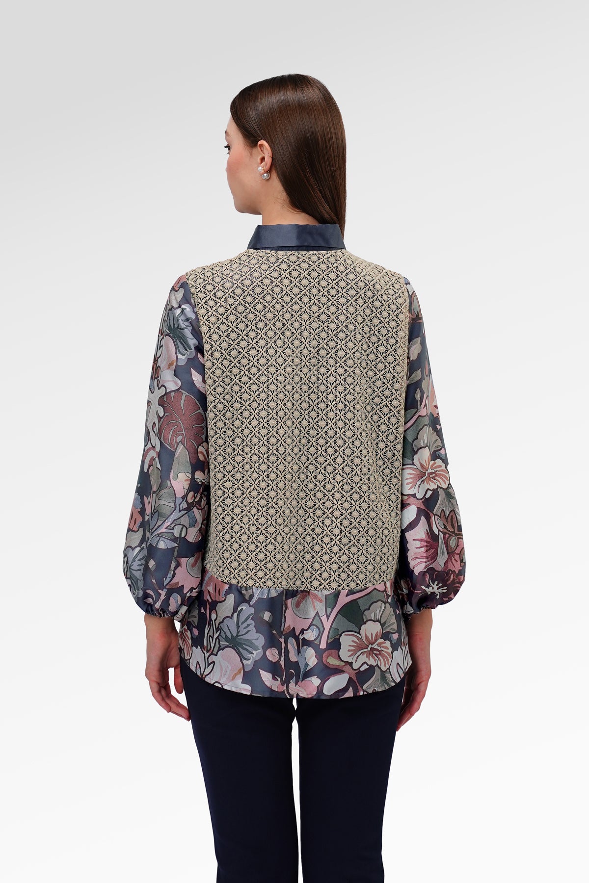 Liora Embroidery Lace Shirt - Navy