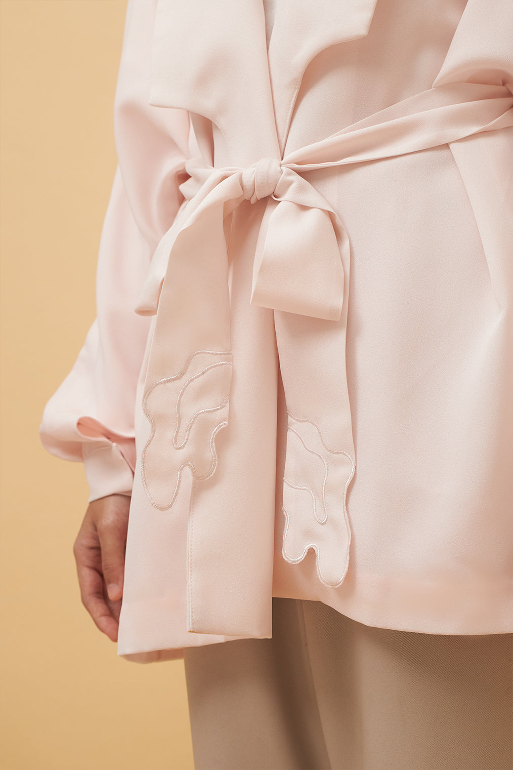Buttonscarves x Jovian Paradiso Prue Wrap Cardigan In Marshmallow Pink