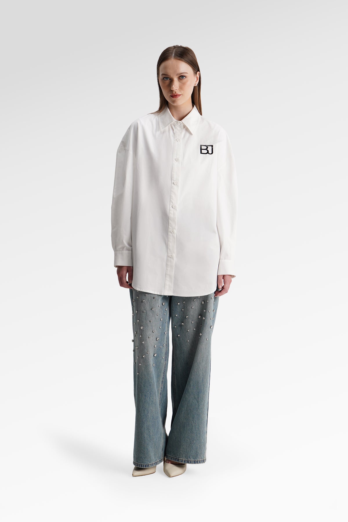 Reesa Embroidery Shirt - Off White