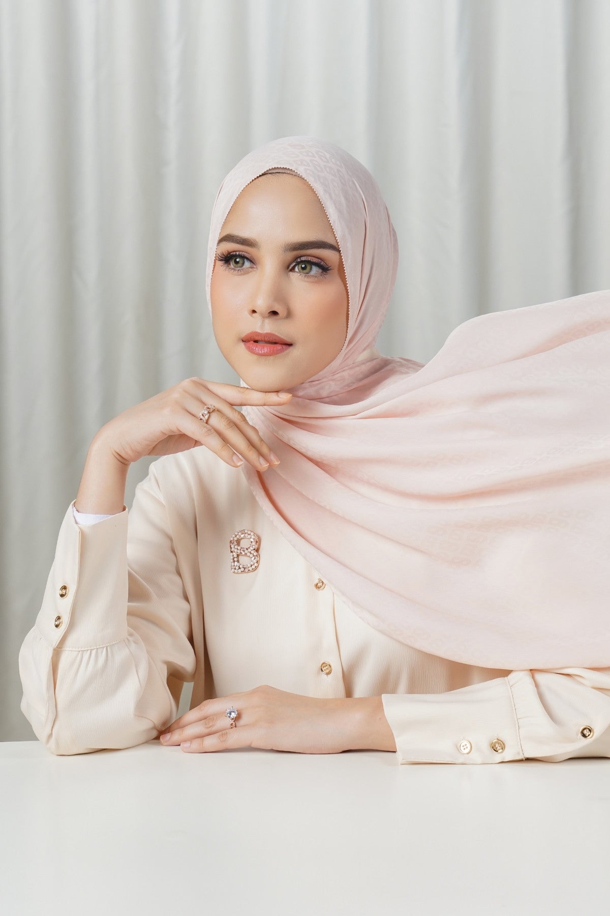 Tapis Satin Jacquard Shawl - Sepia Rose