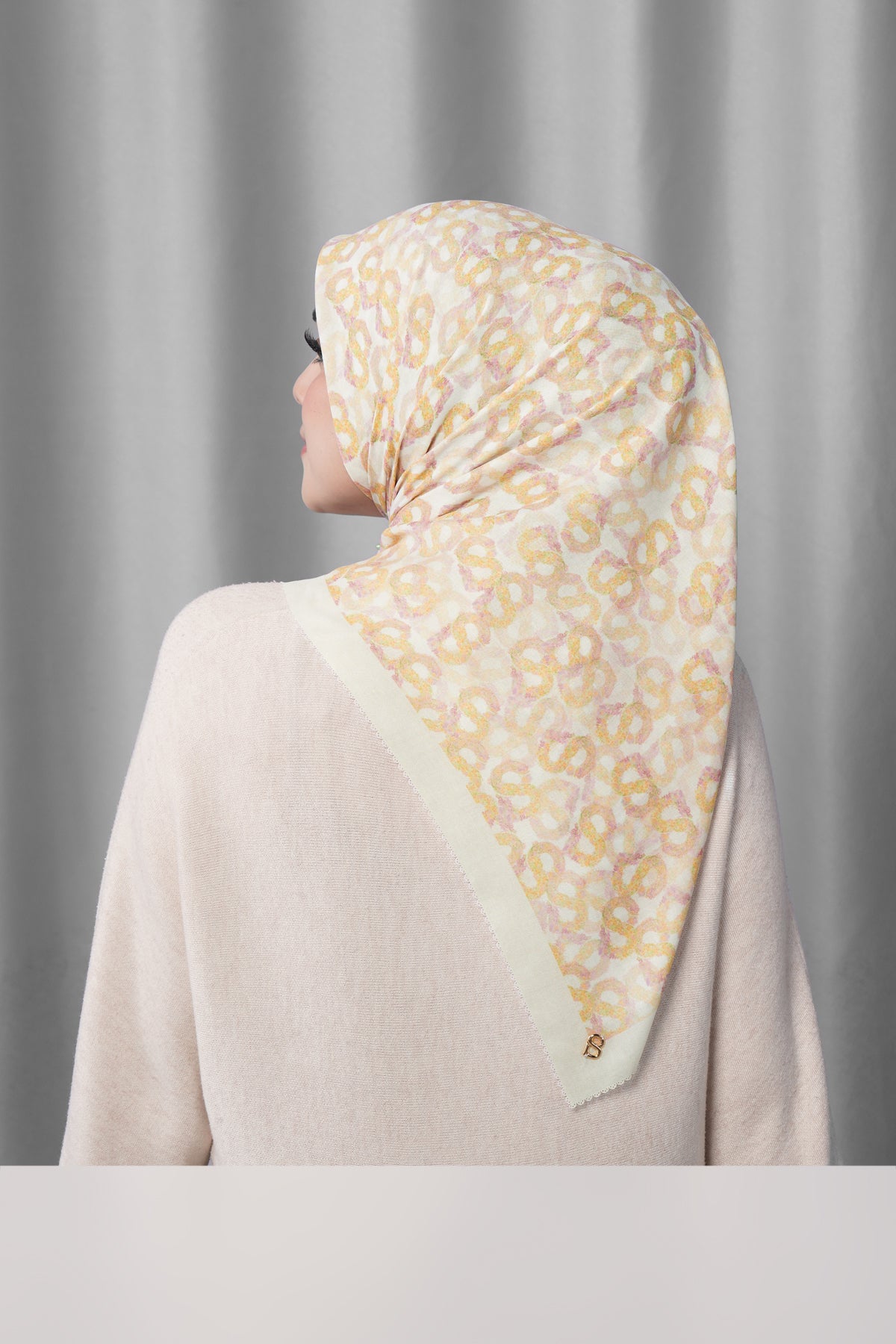 Samla de Fleur Square - Lily White