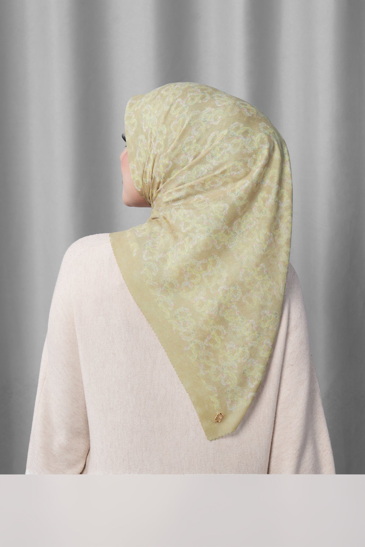 Samla de Fleur Square - Pale Khaki