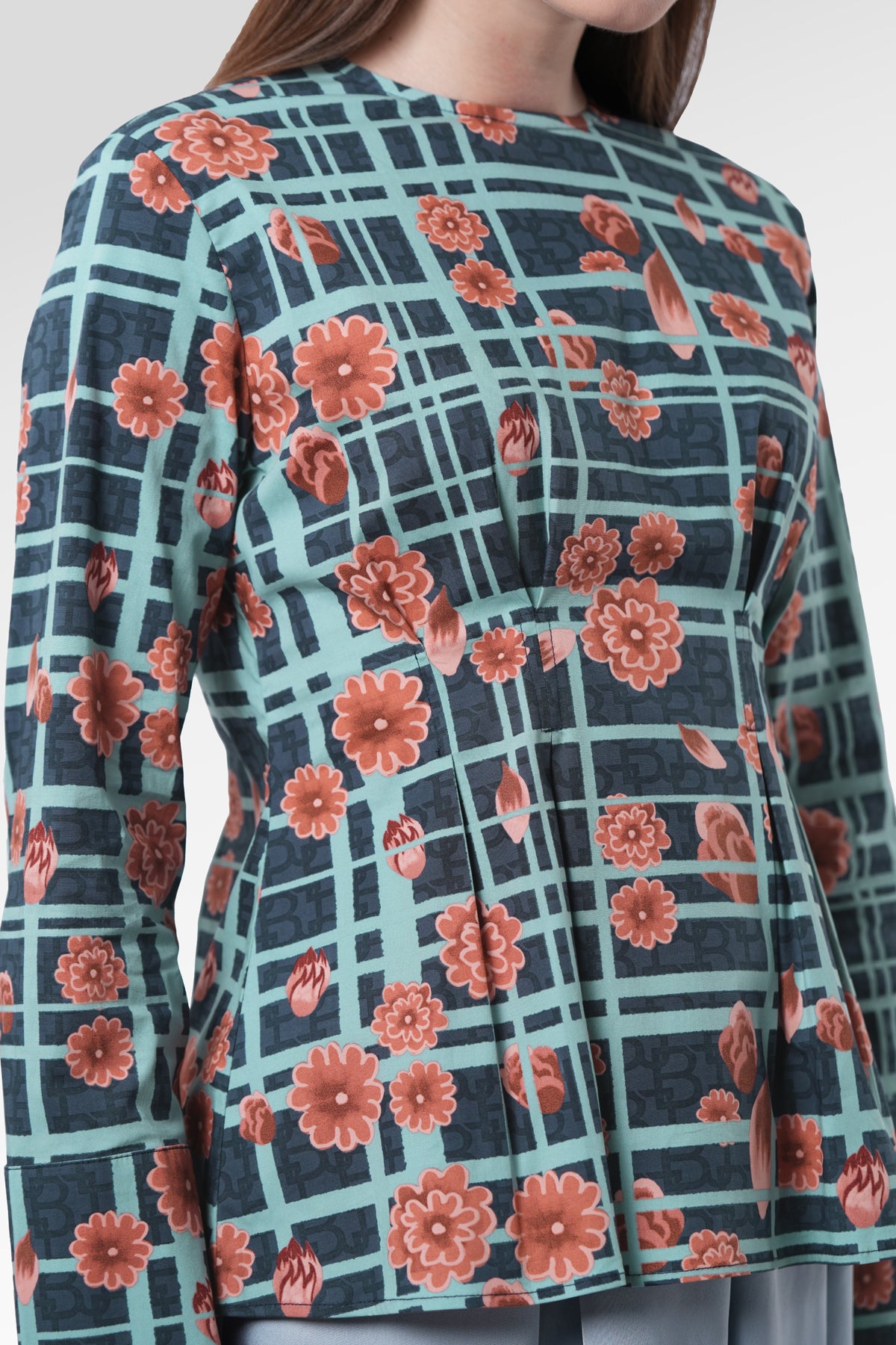 Selena Blouse - Navy Peony