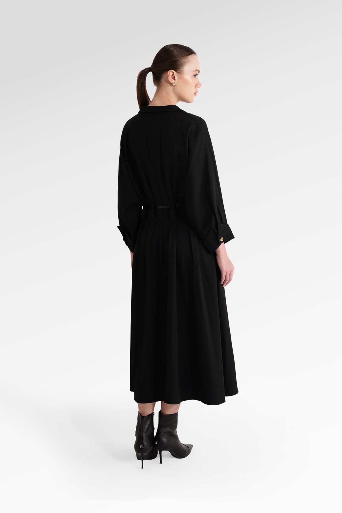 Sophia Pleated Midi Dress - Black