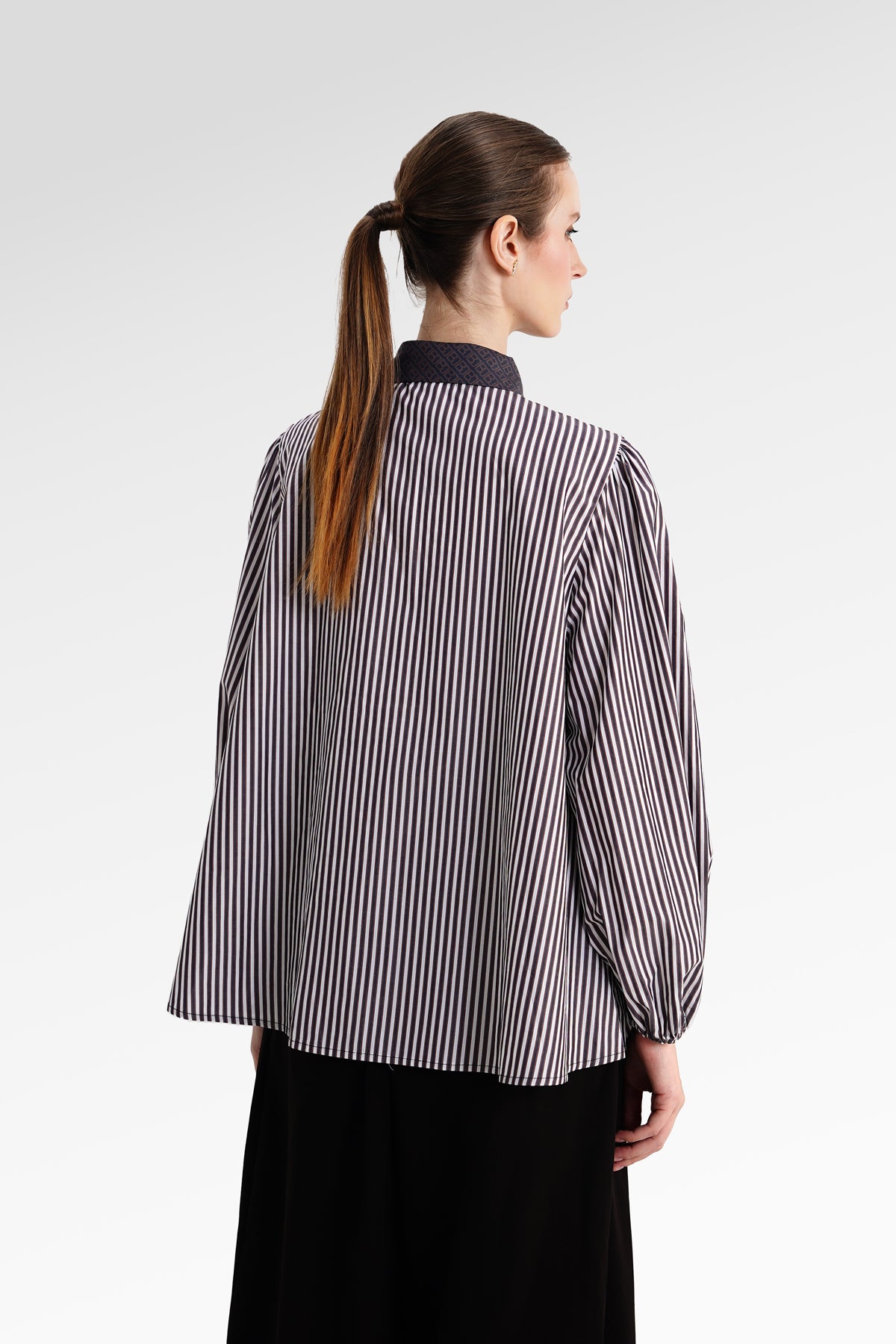 The Monogram Embroidery Beads Shirt - Choco