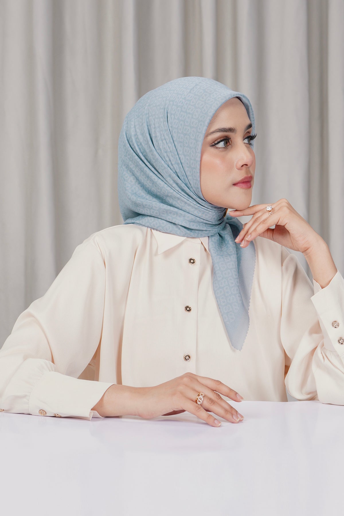 Tapis Square - Celestial Blue