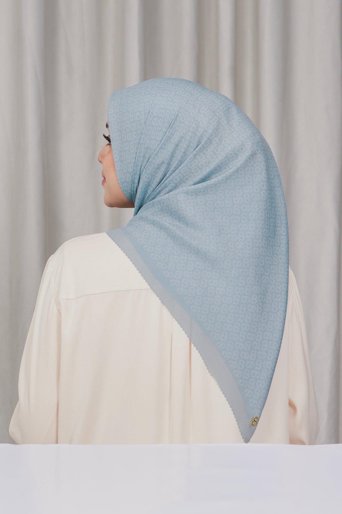 Tapis Square - Celestial Blue