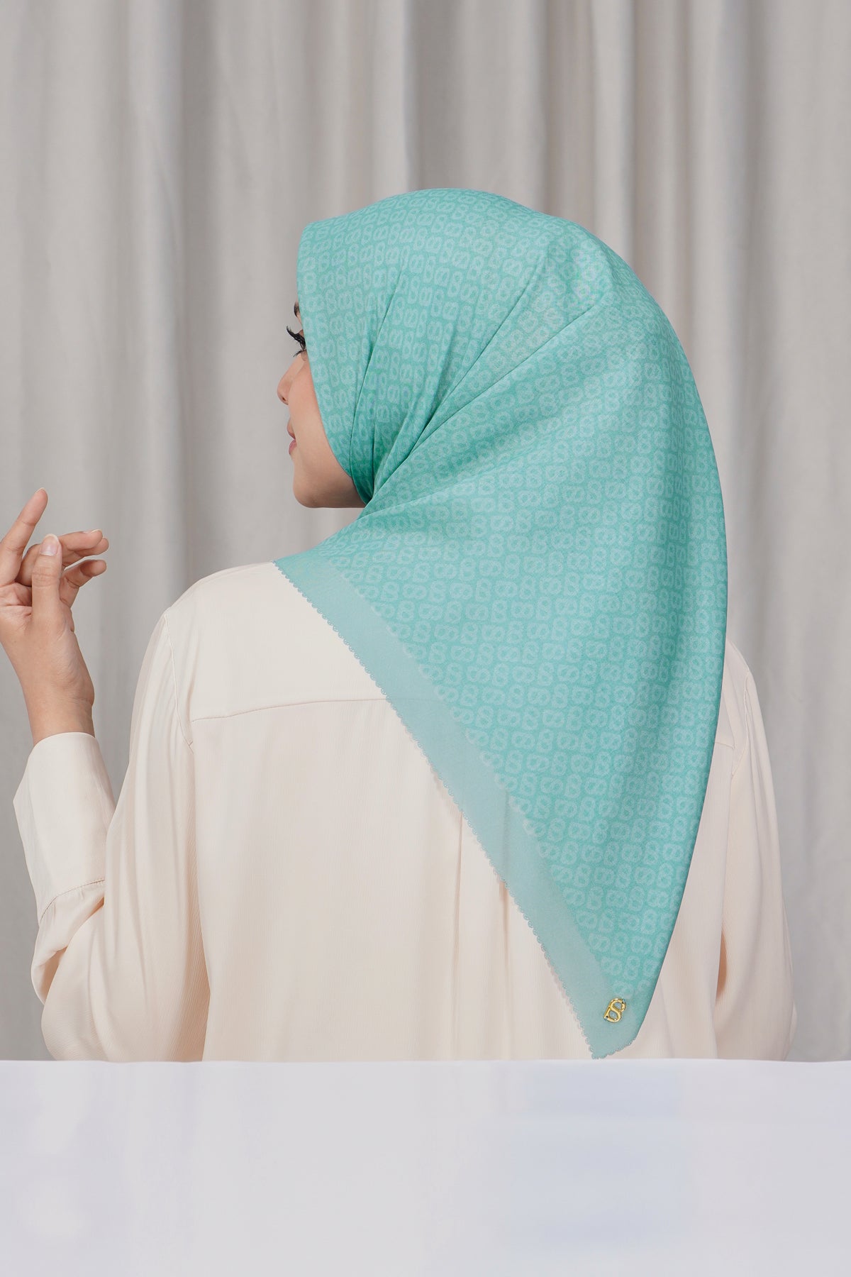 Tapis Square - Marine Blue