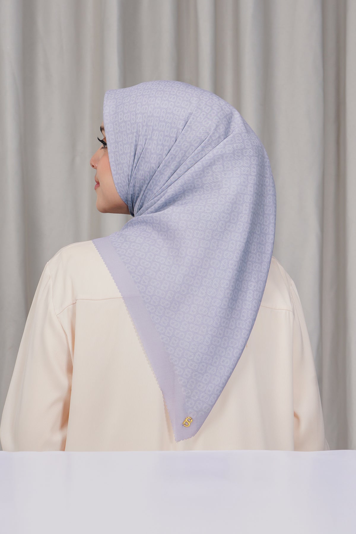 Tapis Square - Misty Lilac