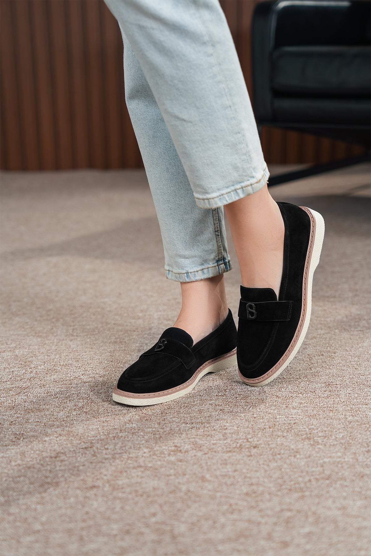 Vachya Loafer - Black