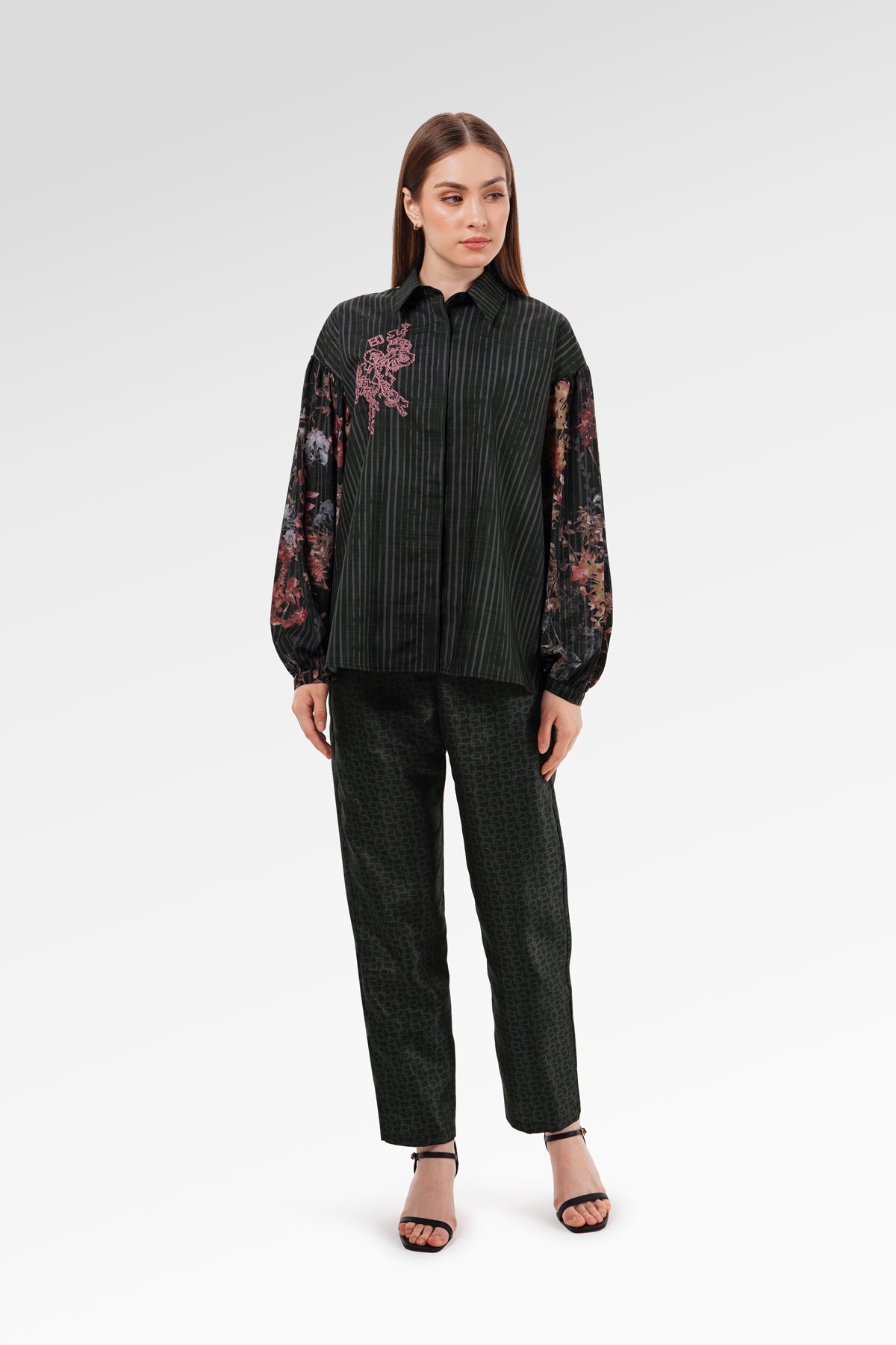 Viola Embroidery Shirt - Dark Viola