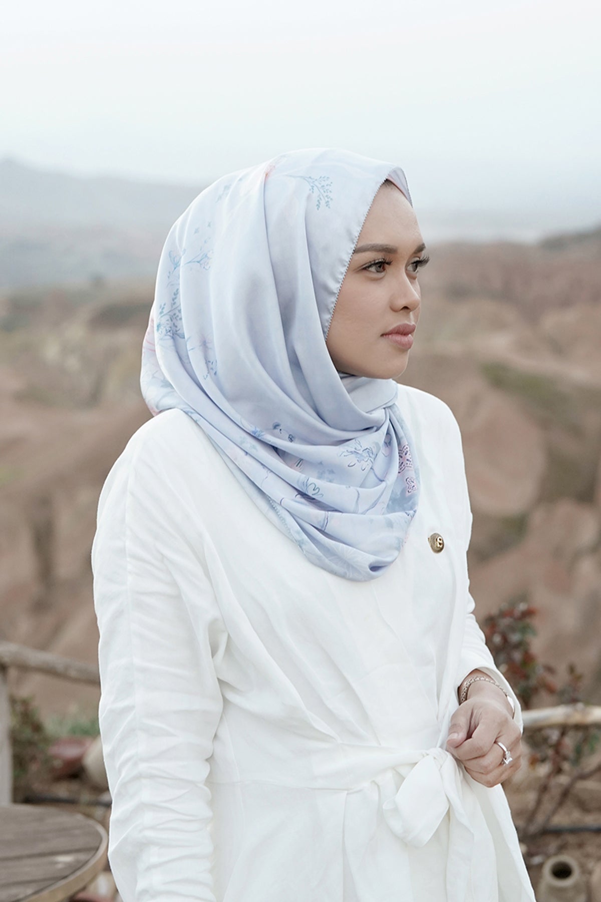 SOFYA TWISTANT BLUECHEESE
