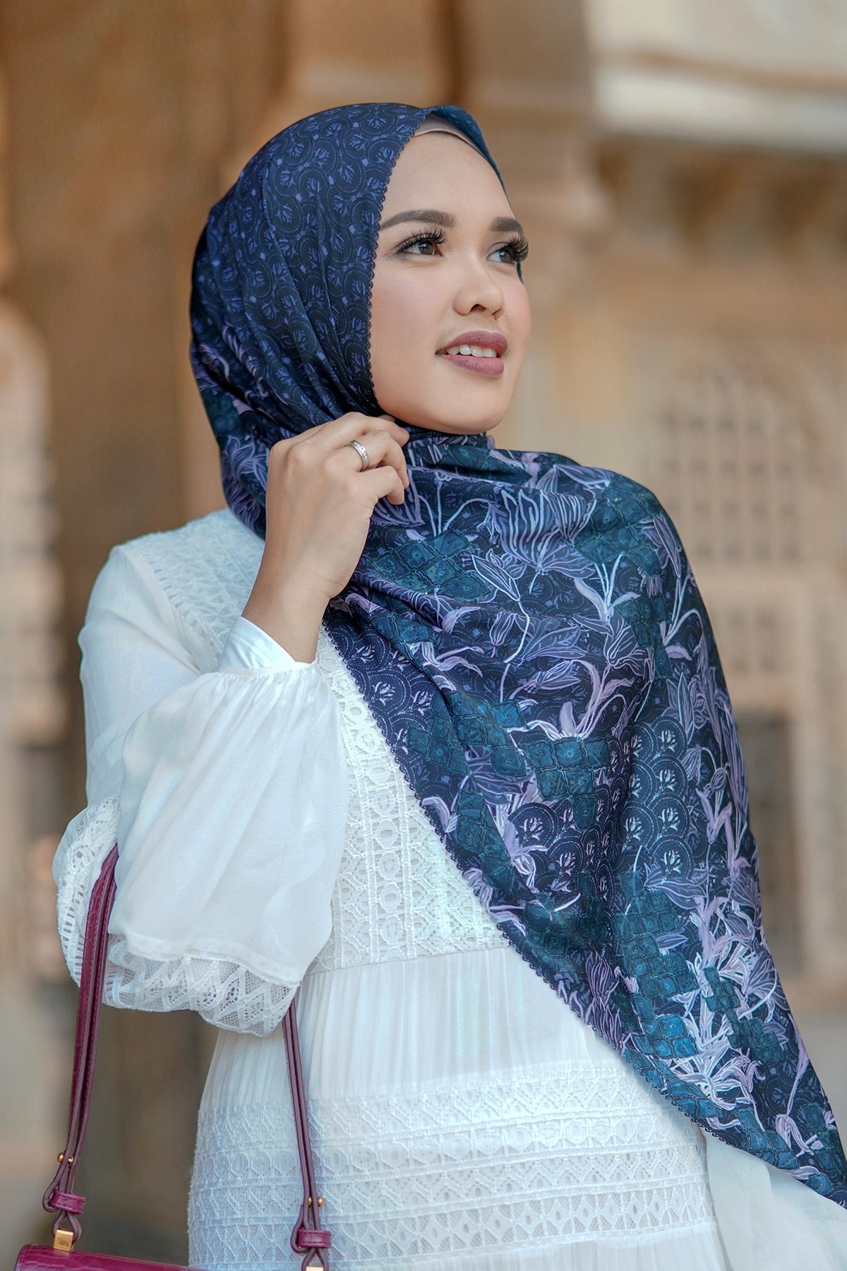 Maharani Satin Shawl - Navy