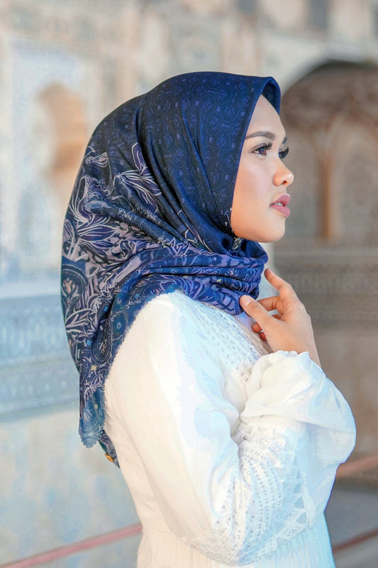 Maharani Voal Square - Navy